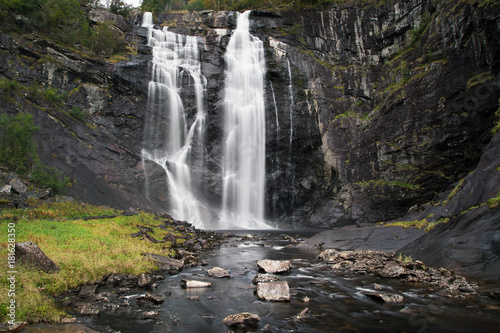 Fototapeta Naklejka Na Ścianę i Meble -  Skjervsfossen Waterfall