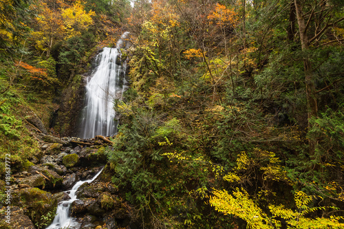 waterfalls in autumn © hui_u