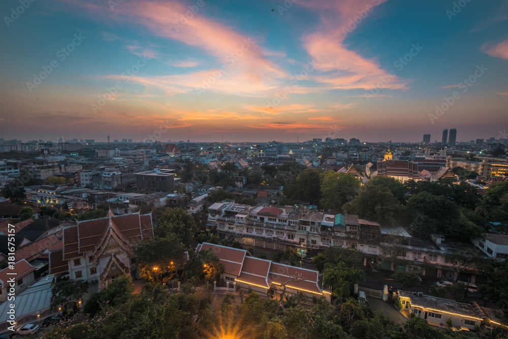The view from the temple of the golden mount, in Bangkok in the evening.