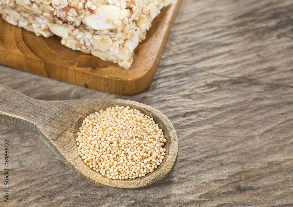 Grains and amaranth bar (Amaranthus) Grains and amaranth bar (Amaranthus)