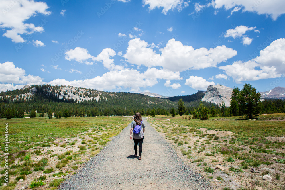 Hiking in Yosemite's Back Country 1