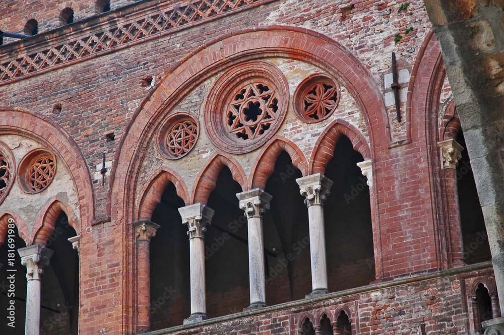 Obraz premium Pavia, il Castello Visconteo e Museo civico