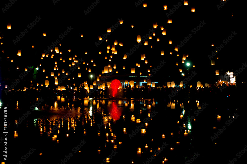 Naklejka premium yee peng , Floating lanterns festival in Chiang mai Thailand