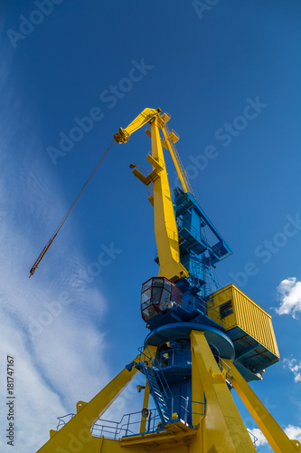Wallpaper Mural Big yellow crane and blue sky Torontodigital.ca