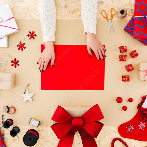 Wrapping christmas gifts