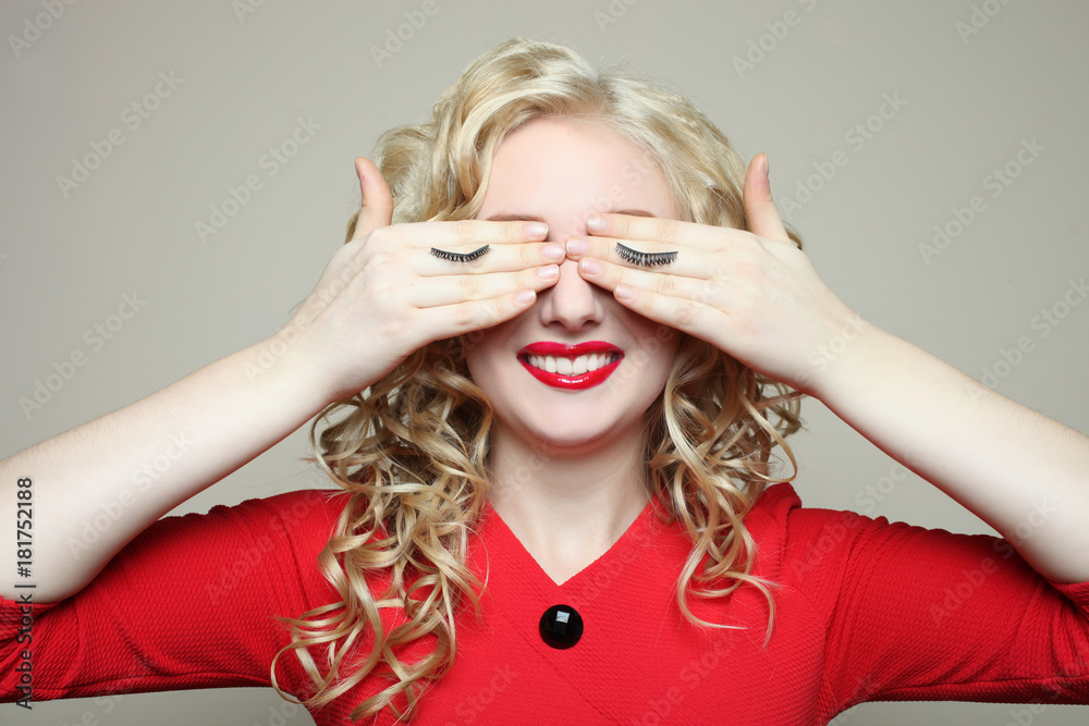 Girl, eyelash extension
