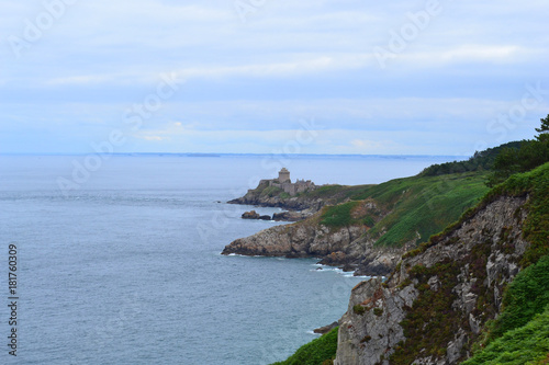 sentier côtier, Bretagne, Cap Frehel, Fort La Latte, Côtes-d'Armor, côte de granit rose, France