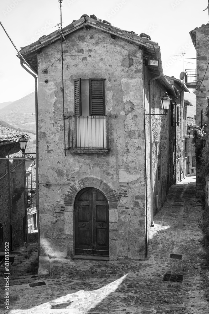 Civitella del Tronto (Teramo, Abruzzi, Italy) Civitella del Tronto (Teramo, Abruzzi, Italy)
