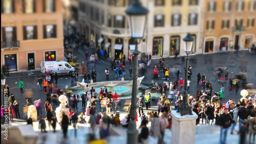 Roma piazza di Spagna/time lapse e tilt shift di una delle piazze più famose e visitate al mondo  photo