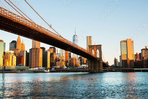 View of Manhattan bridge and Manhattan in New York  USA in the morning
