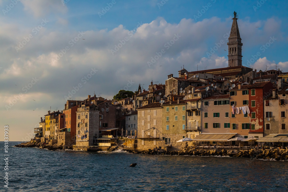  31/5000 the picturesque historic town of Rovinj
