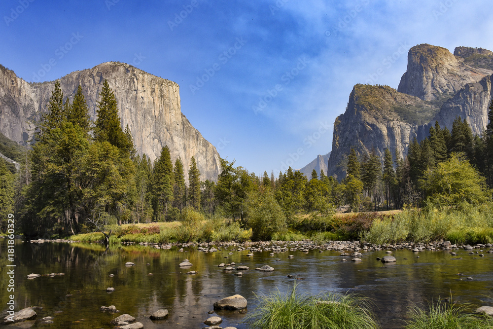Yosemite Valley and Lake reflection