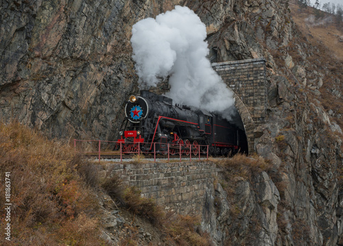 Quadro su tela Old steam locomotive in the Circum-Baikal Railway