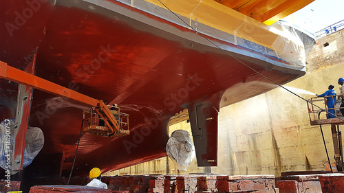 ship refitting at drydock