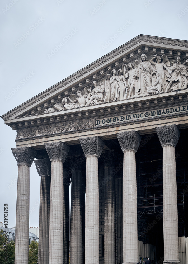 Chiesa della Madeleine a Parigi, dettaglio