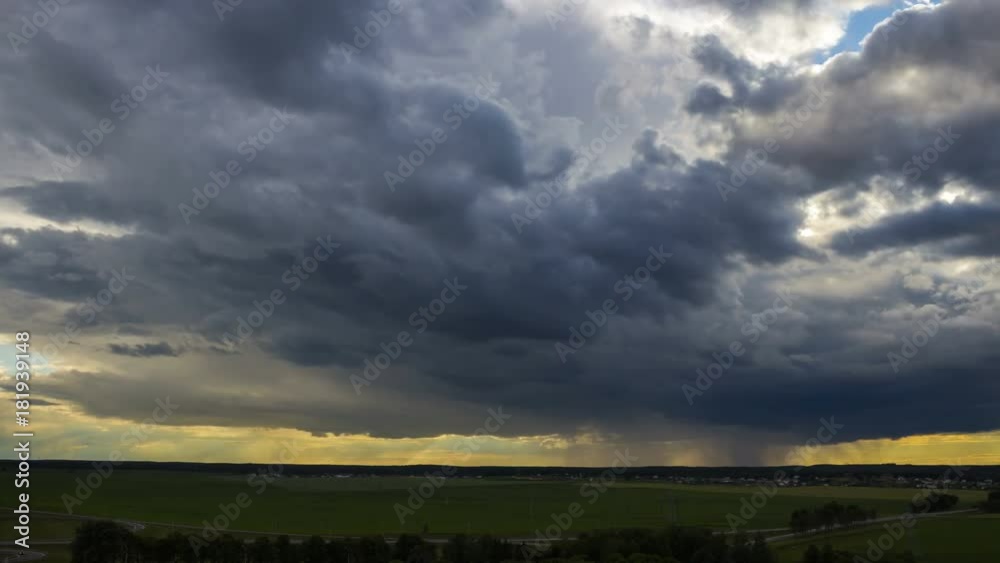 Rain clouds, a dramatic sky, time-lapse 4K.
Rain clouds, a dramatic sky, time-lapse 4K.