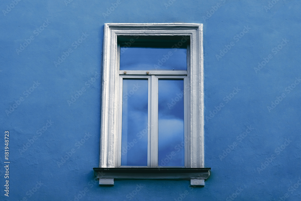 Obraz premium Blue window