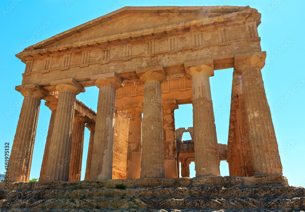 Valley of Temples, Agrigento, Sicily, Italy Valley of Temples, Agrigento, Sicily, Italy