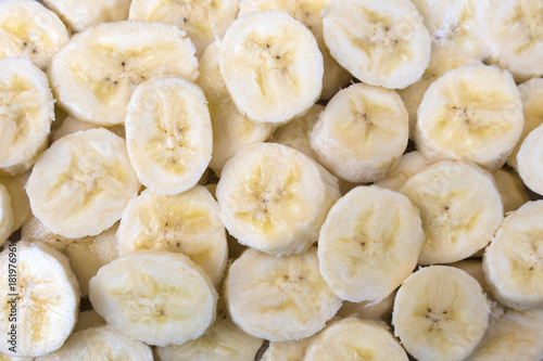 many chopped banana slices