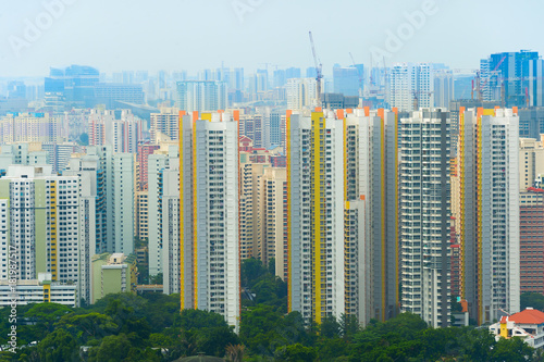 Singapore real estate. Apar...
