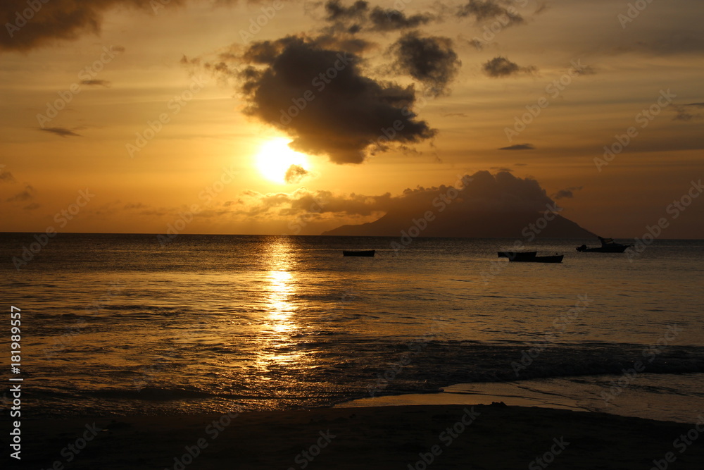 sunset in mahé