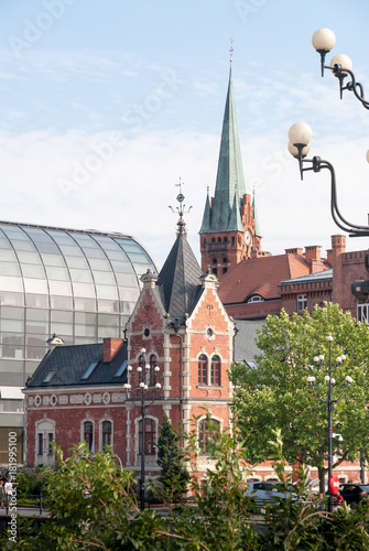 Pałacyk Lloyda i Kościół św. Andrzeja Boboli w Bydgoszczy photo