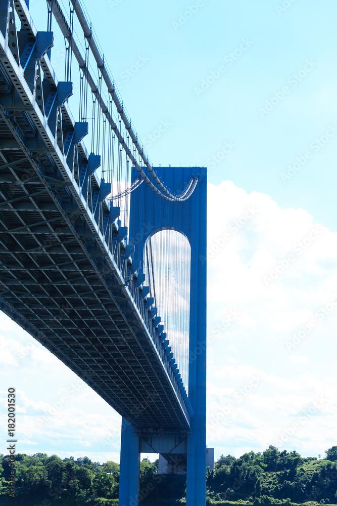Fototapeta premium Verrazano Bridge Support and Underneath