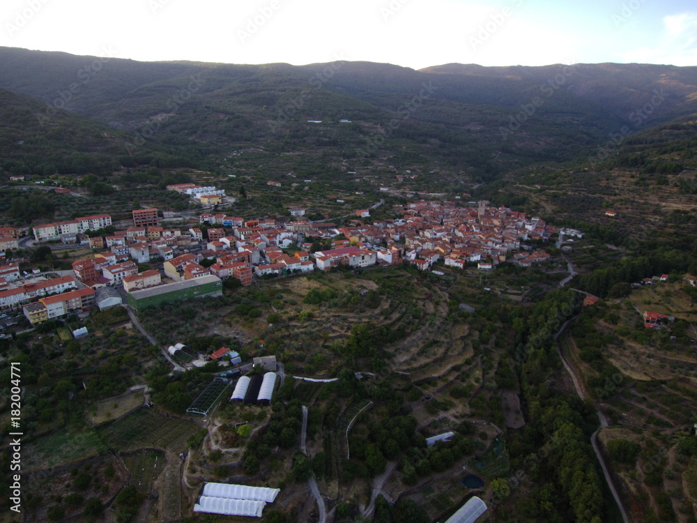 Garganta la Olla ( Caceres, Extremadura) desde el aire. Fotografia aerea 