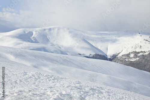 ountain landscape. Panorama of Snow Mountain © fontgraf