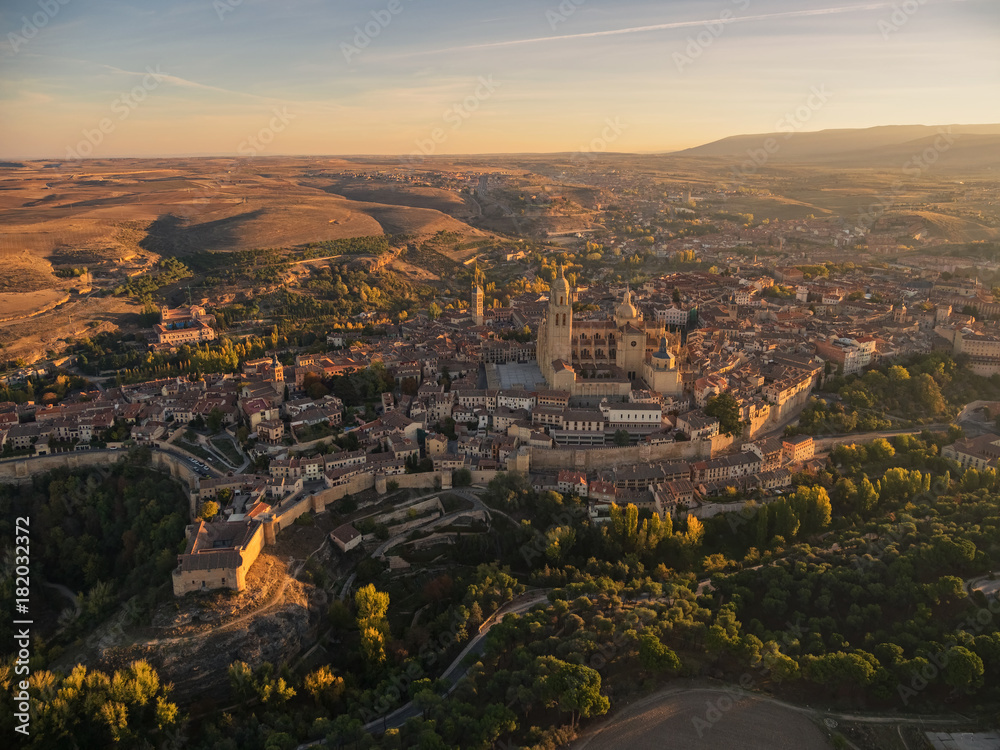 Segovia, España. Vista aerea desde un globo aerostático