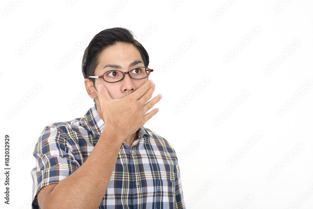 驚いた表情の男性 驚いた表情の男性