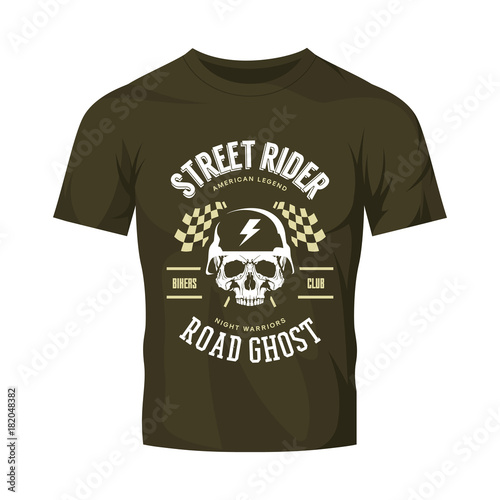 Vintage bikers club vector logo isolated on dark t-shirt mock up. Premium quality skull in helmet logotype tee-shirt emblem illustration.
Street wear legendary rider old retro tee print design.
