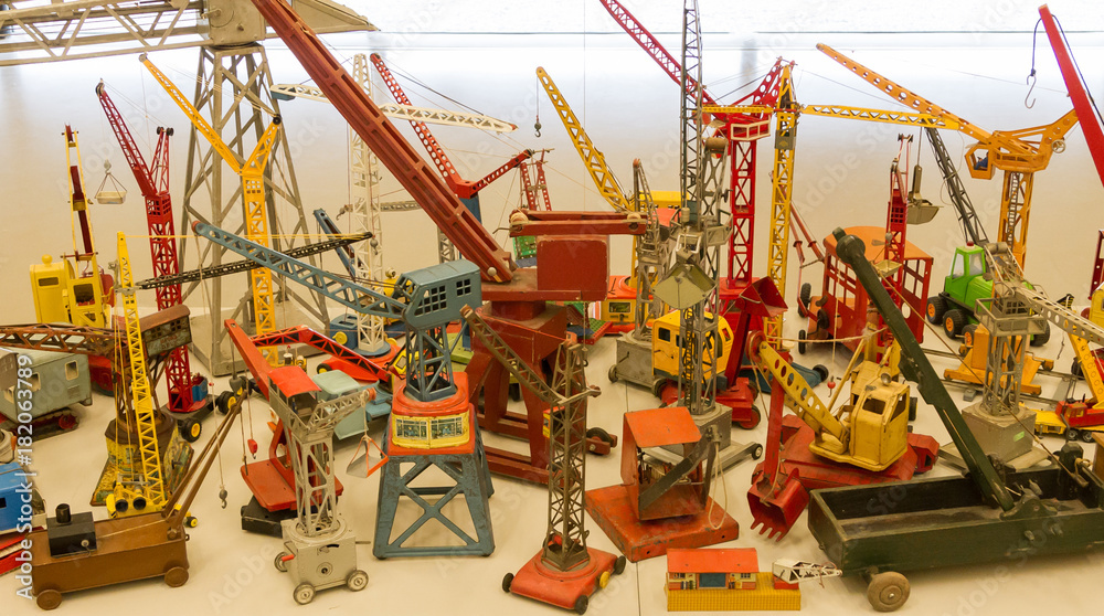 Fototapeta premium Very old toy, a metal crane