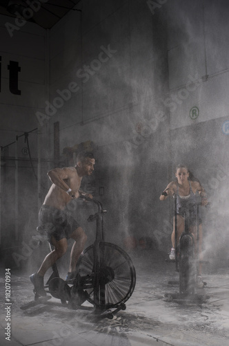 Muscular couple cycling in a gym