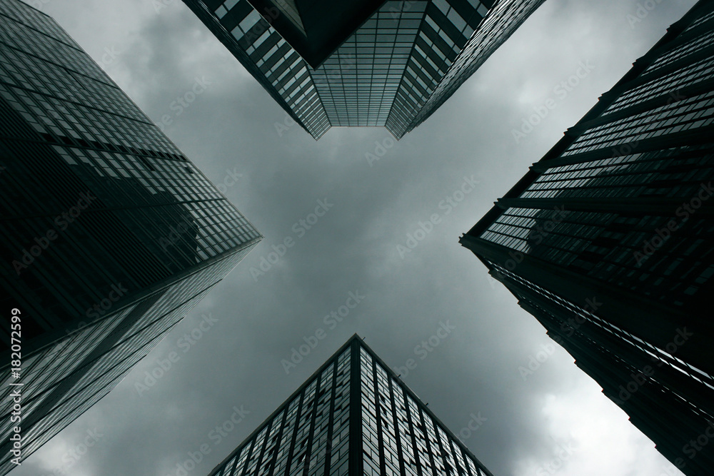 Fototapeta premium New York buildings forming geometrical shapes in the sky