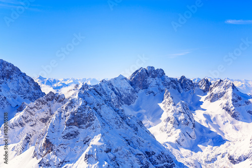 Winter landscape with view to the Zugspitze  © Videografic