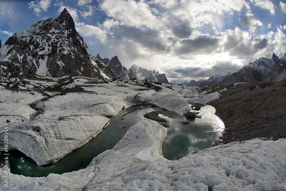 Obraz premium Baltoro Glacier and high mountains K2 and Broadpok and Concordia base camp in Pakistan Karakorum