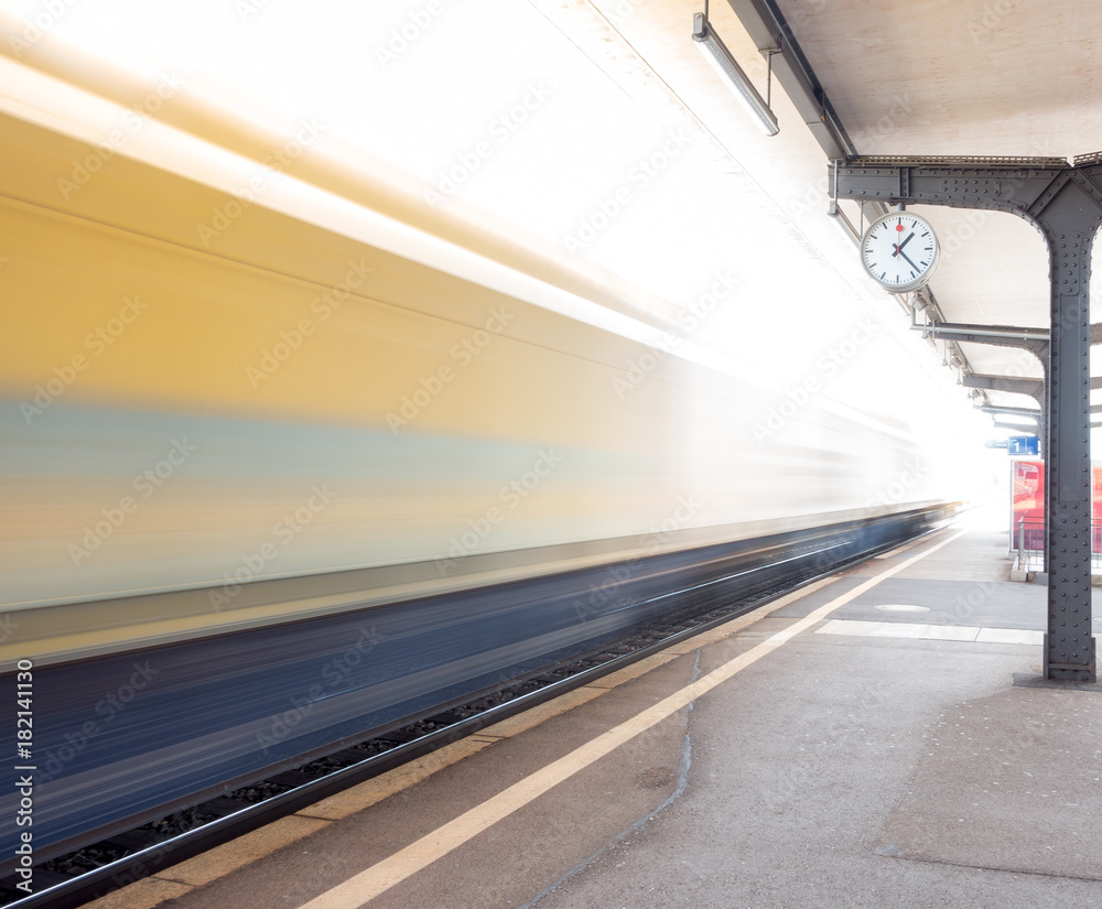 Naklejka premium Zug