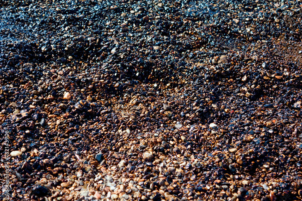 Fototapeta premium Athens, Greece, September 14 2017: Greek oil spill spreads to Athens Riviera following the sinking of an oil tanker in Saronic Gulf.