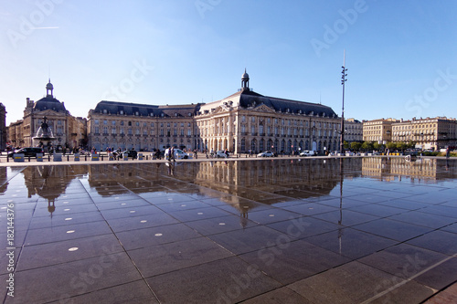 Water Mirror - Place de la Bourse - Bordeaux - France © chromoprisme