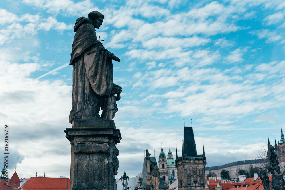 Fototapeta premium Statuen in Prag