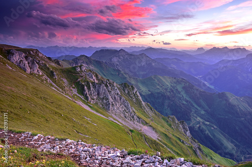 Fototapeta Naklejka Na Ścianę i Meble -  Austria mountains