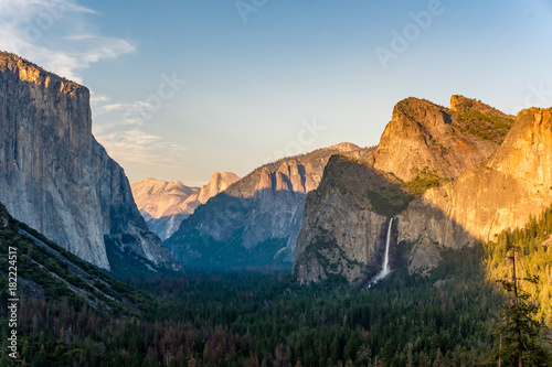 Yosemite National Park Valley summer landscape