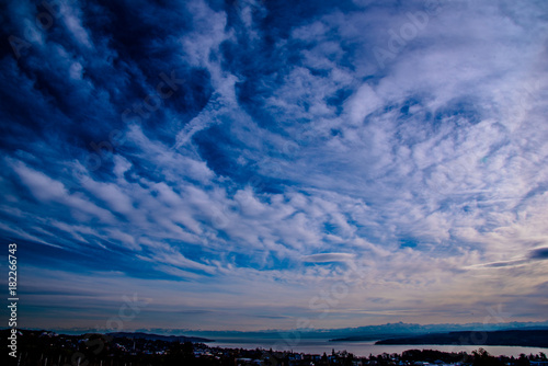 Blauer Himmel