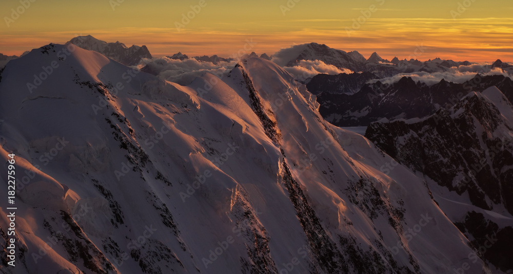 Eiswand im Sonnenuntergang