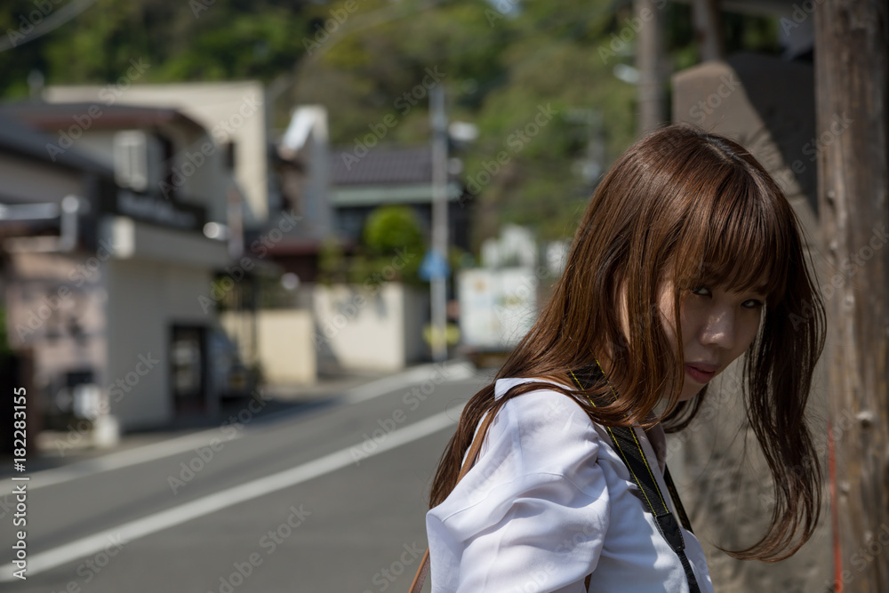 若い女性 若い女性
