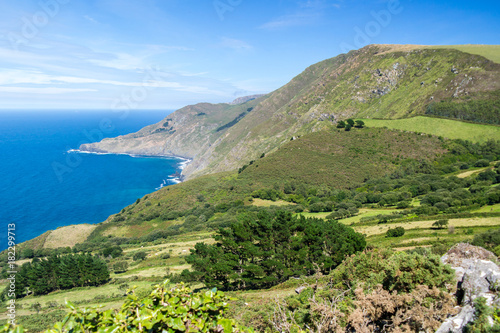 Blick auf die Klippen von Vixía Herbeira in Galicien; Spanien