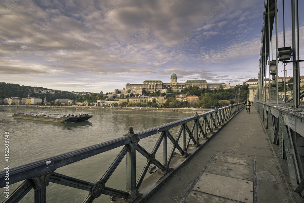 Chain bridge, river Danube and Buda palace in Budapest, Hungary Chain bridge, river Danube and Buda palace in Budapest, Hungary