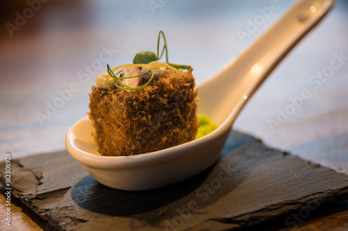 Fingerfood Frittierter Rinderwürfel