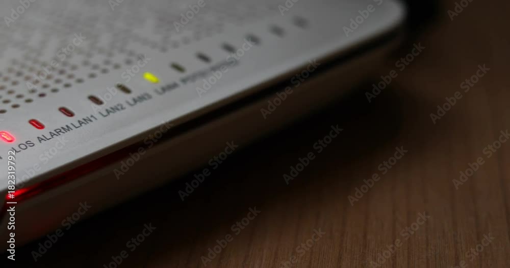 modem router equipment internet connection lost, red light blink warning wireless lan error